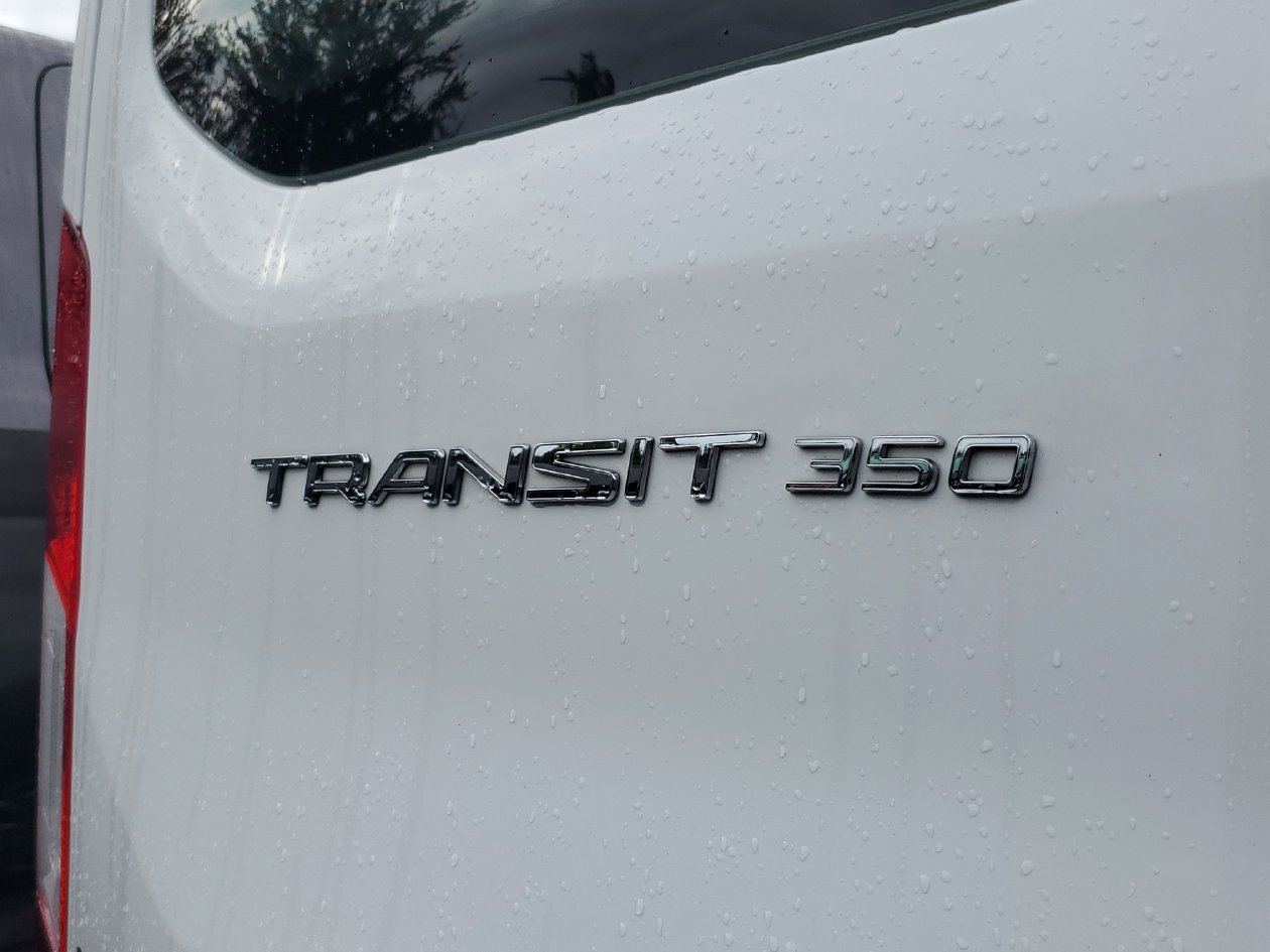 Used 2025 Ford Transit 350 XLT RWD image 7