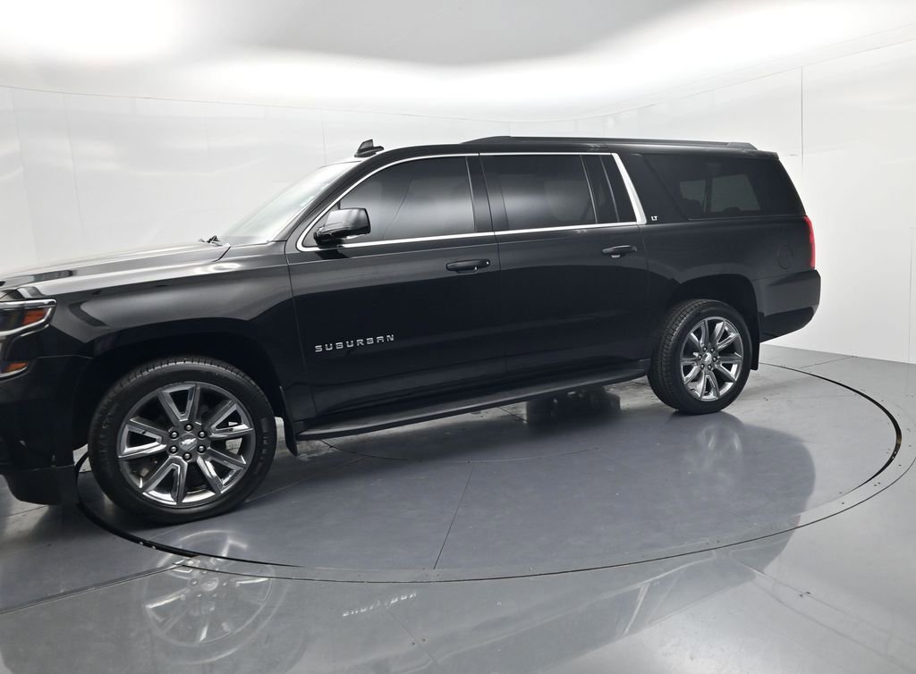 Used 2019 Chevrolet Suburban LT AWD/4WD image 4