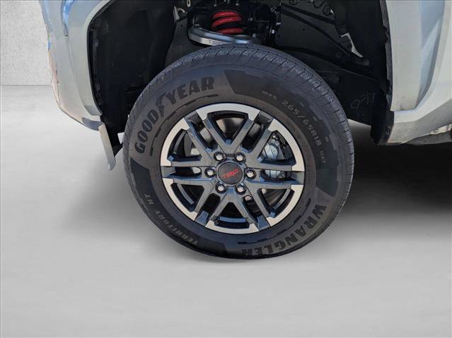 Certified 2025 Toyota Tacoma TRD Sport AWD/4WD image 22