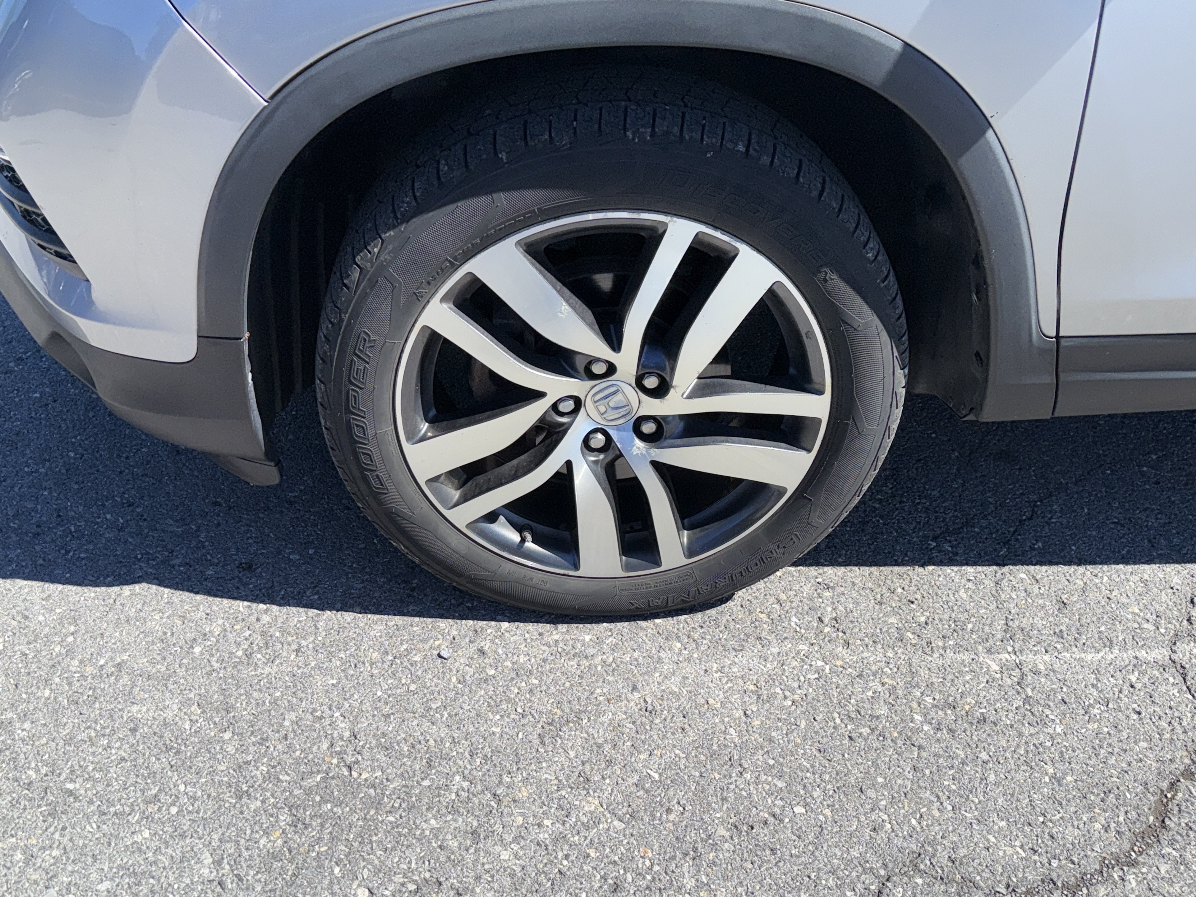 Used 2017 Honda Pilot Touring image 10