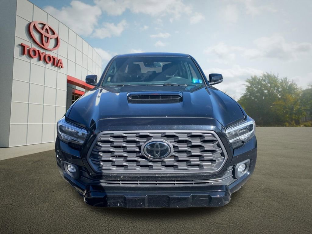 Used 2021 Toyota Tacoma TRD Sport w/ Technology Package image 7