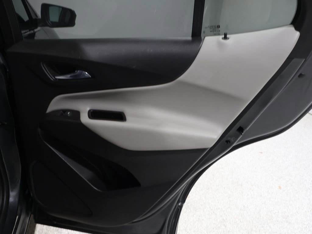 Used 2020 Chevrolet Equinox LT image 22