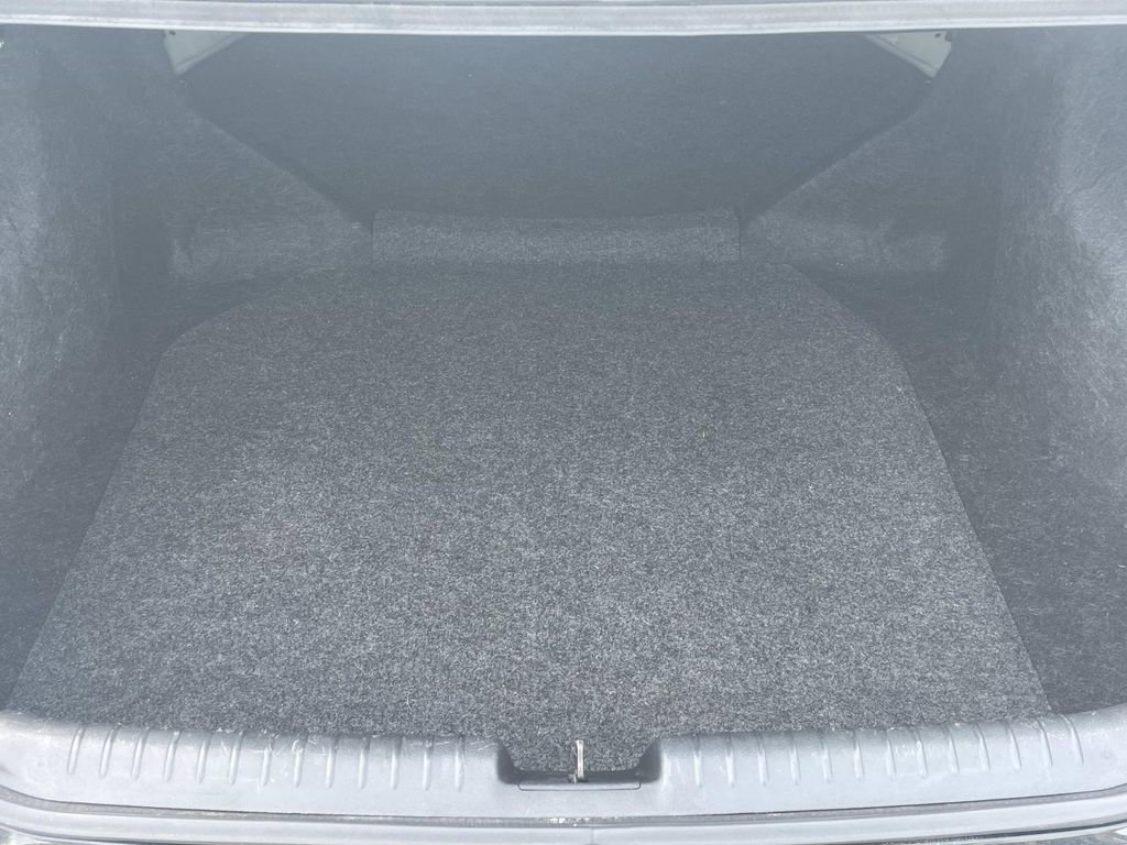 Used 2014 Honda Civic LX image 10