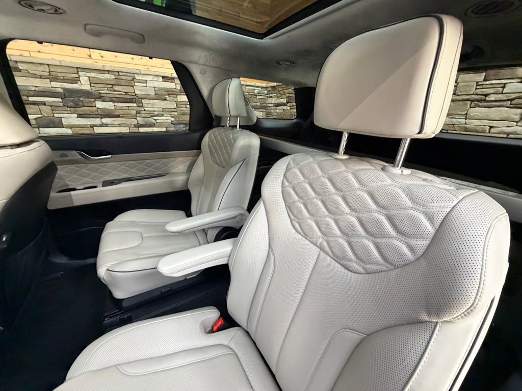 Used 2021 Hyundai Palisade Calligraphy image 29