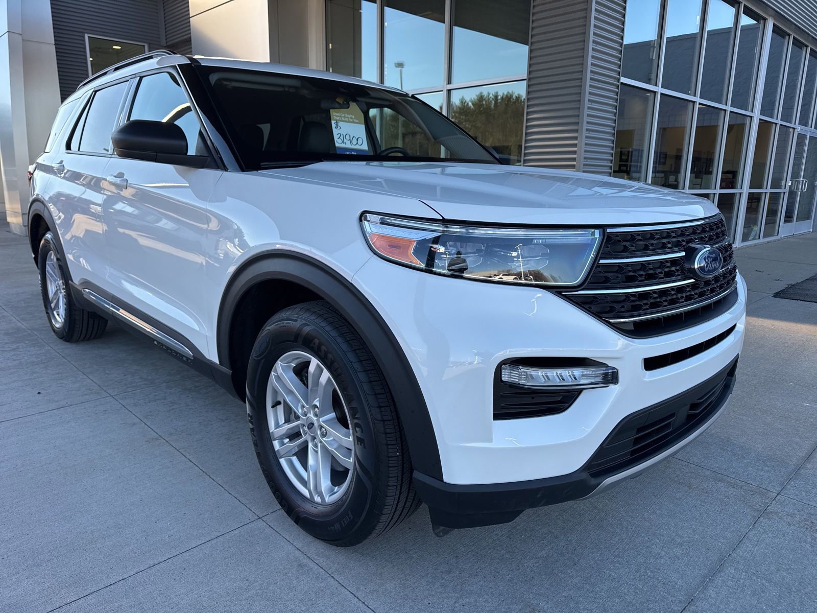 Certified 2023 Ford Explorer XLT w/ Equipment Group 202A image 10