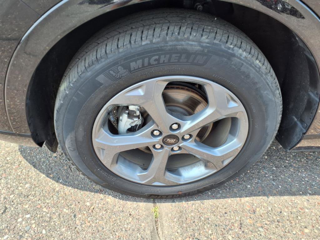 Certified 2024 Ford Escape ST-Line image 21