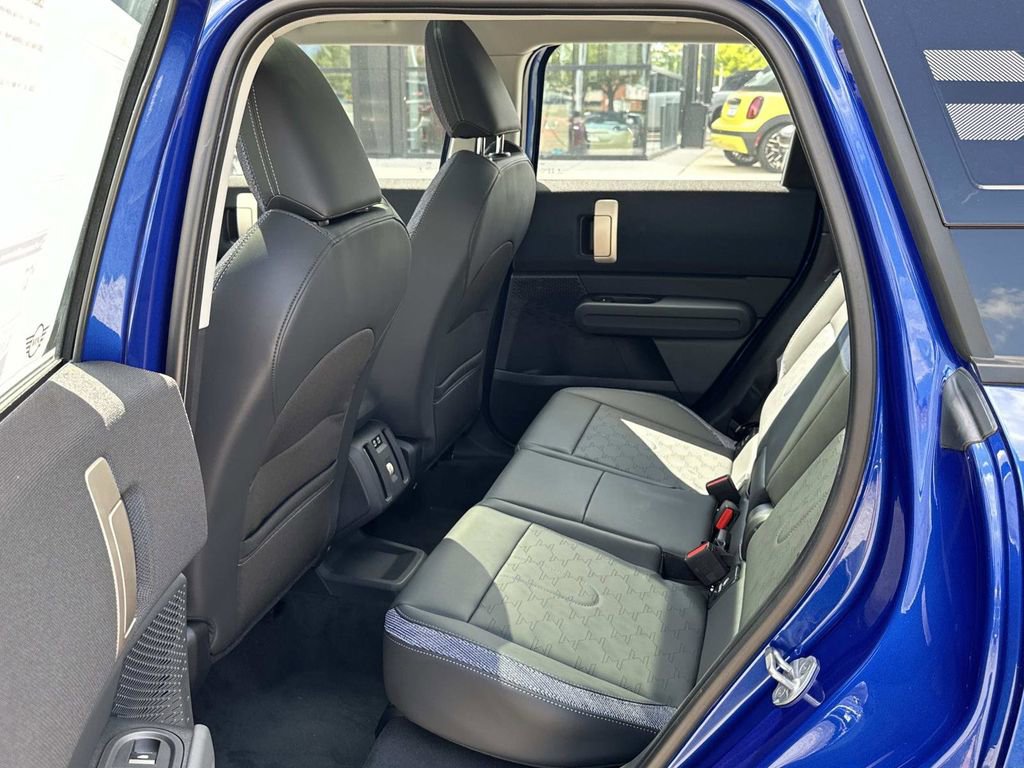 New 2025 MINI Cooper Countryman S image 16