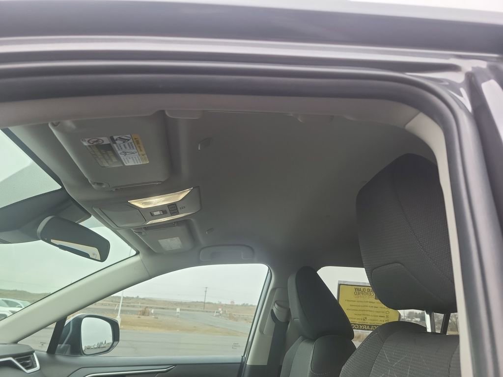 Used 2024 Toyota RAV4 XLE image 22