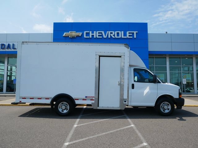 Used 2023 Chevrolet Express 3500 w/ Power Convenience Package RWD image 25