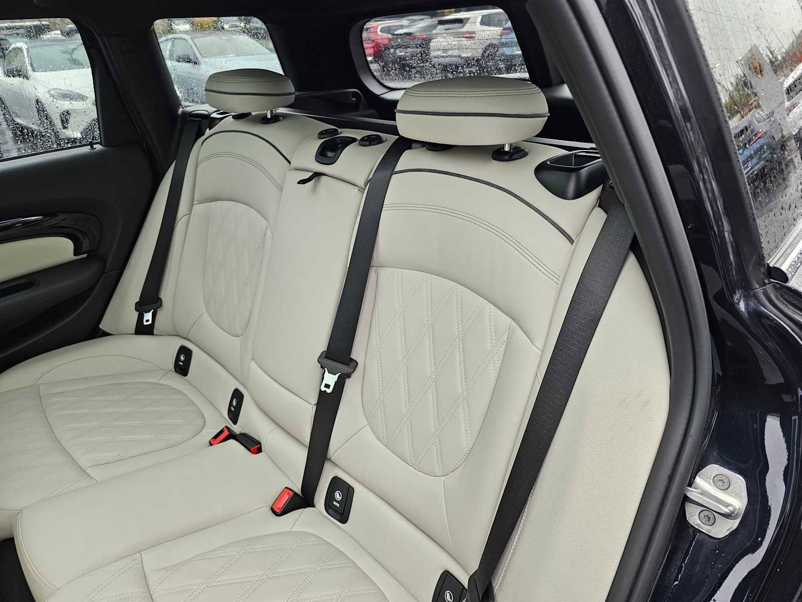 Used 2022 MINI Cooper Clubman John Cooper Works image 19