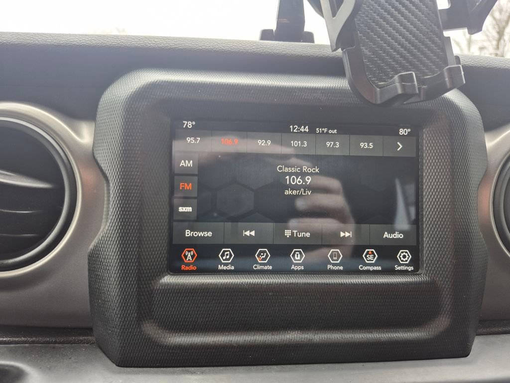 Used 2020 Jeep Gladiator Sport w/ Quick Order Package 24S image 19