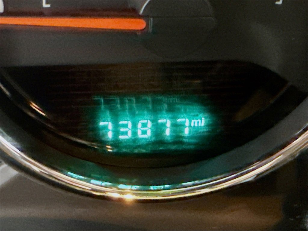 Used 2017 Jeep Wrangler Unlimited Sahara w/ Connectivity Group image 5