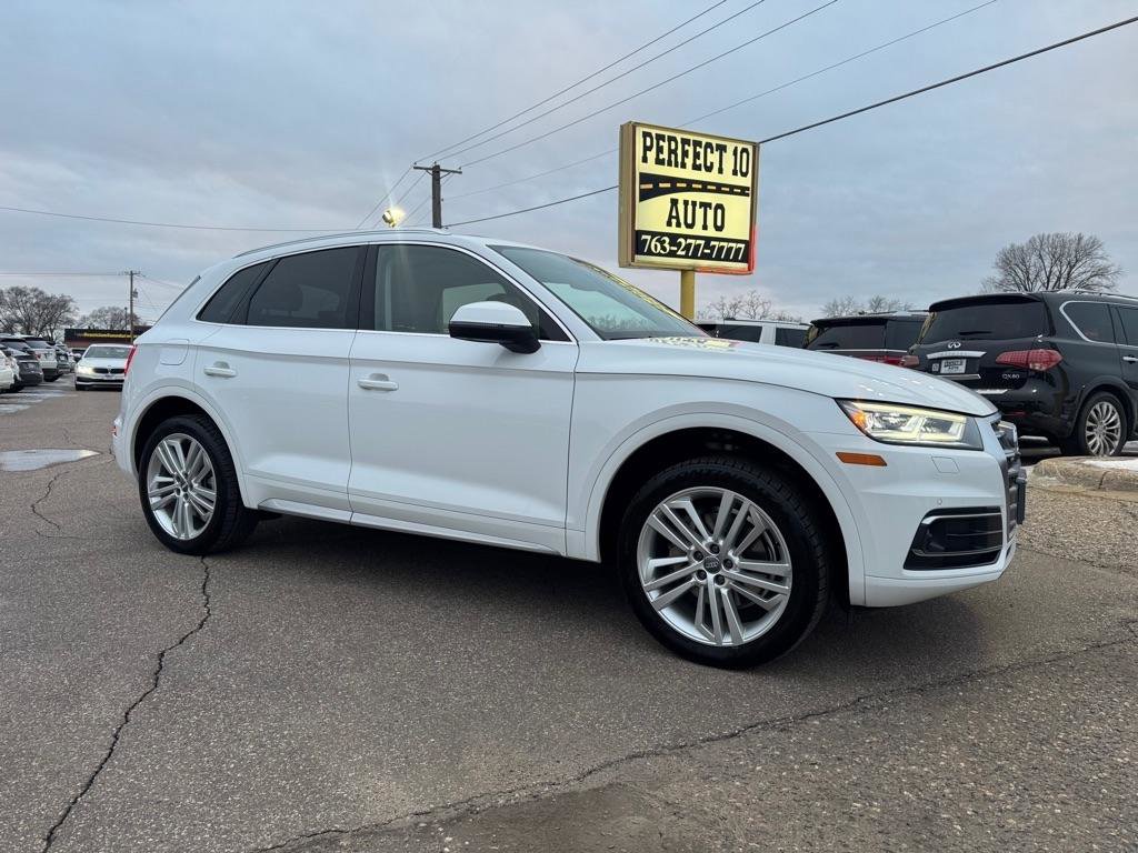 Used 2018 Audi Q5 Prestige w/ Prestige Package image 2