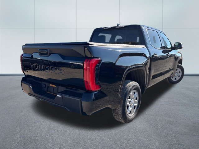 Used 2023 Toyota Tundra SR AWD/4WD image 4