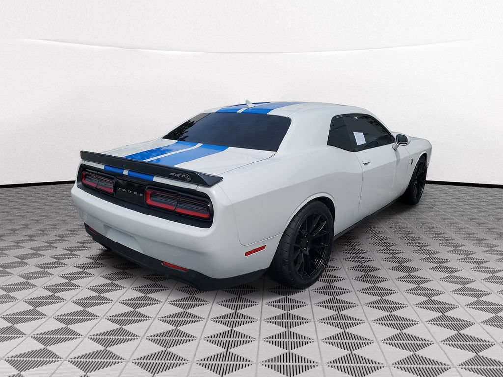 Used 2020 Dodge Challenger SRT Hellcat w/ Plus Package RWD image 6