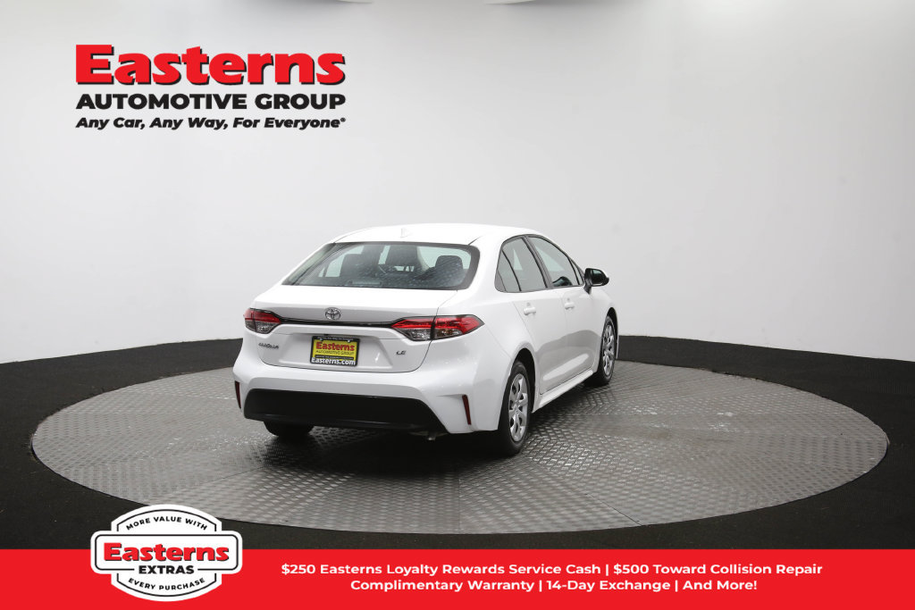 Used 2026 Toyota Corolla LE FWD image 39