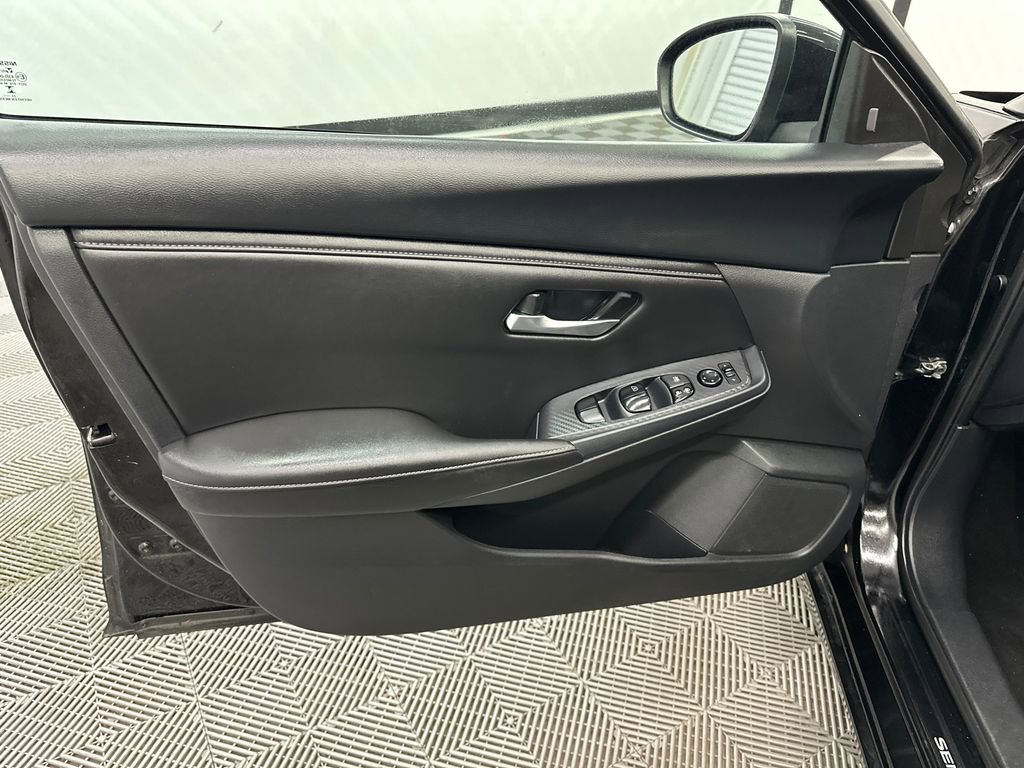 Used 2024 Nissan Sentra SV image 10