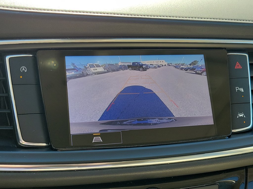 Used 2023 Buick Enclave Essence FWD image 28
