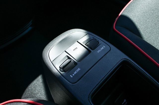 Used 2024 FIAT 500 e (RED) image 17