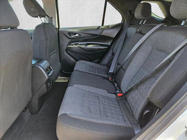 Used 2024 Chevrolet Equinox LT FWD image 23