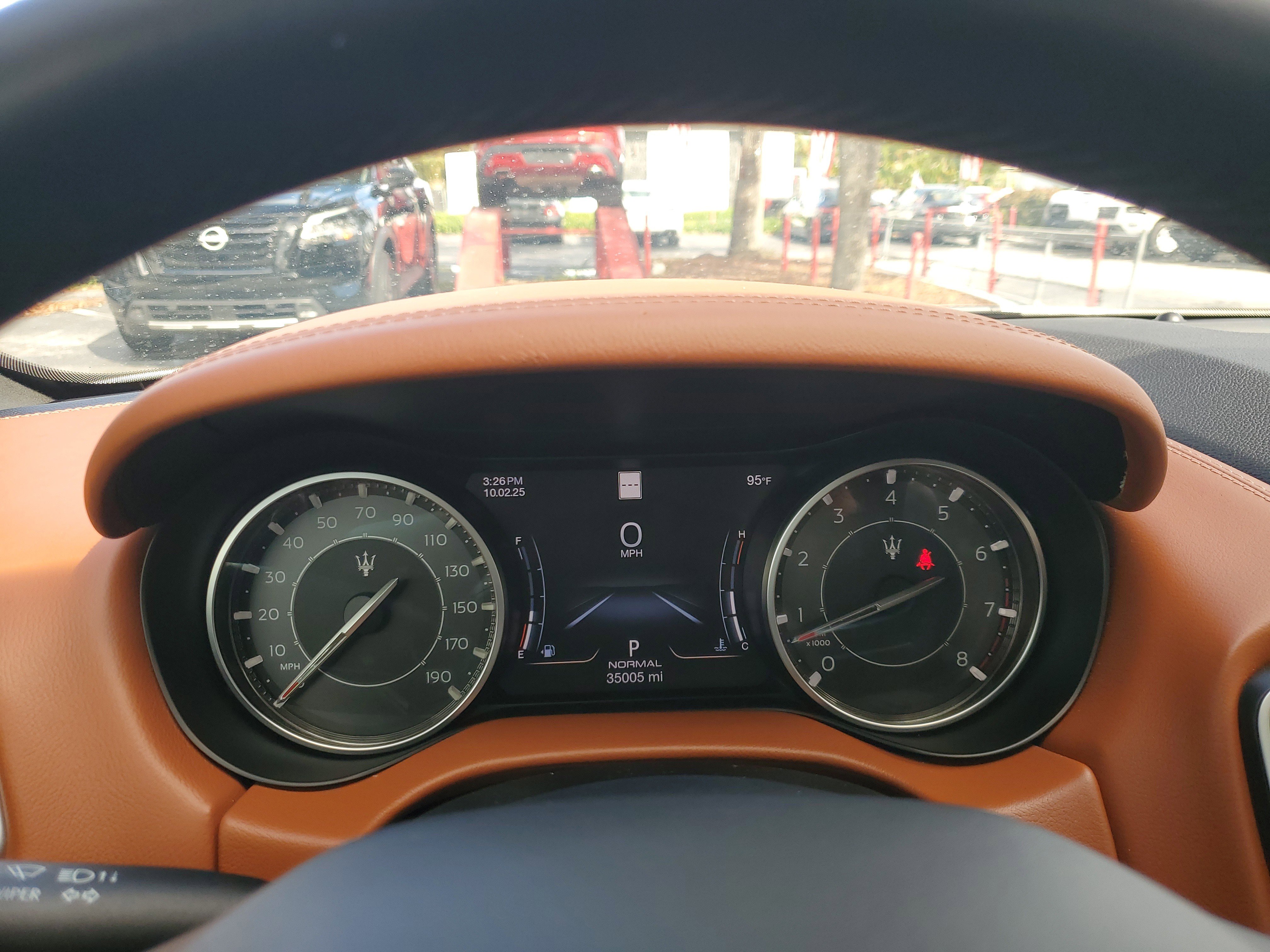 Used 2022 Maserati Ghibli Modena image 29