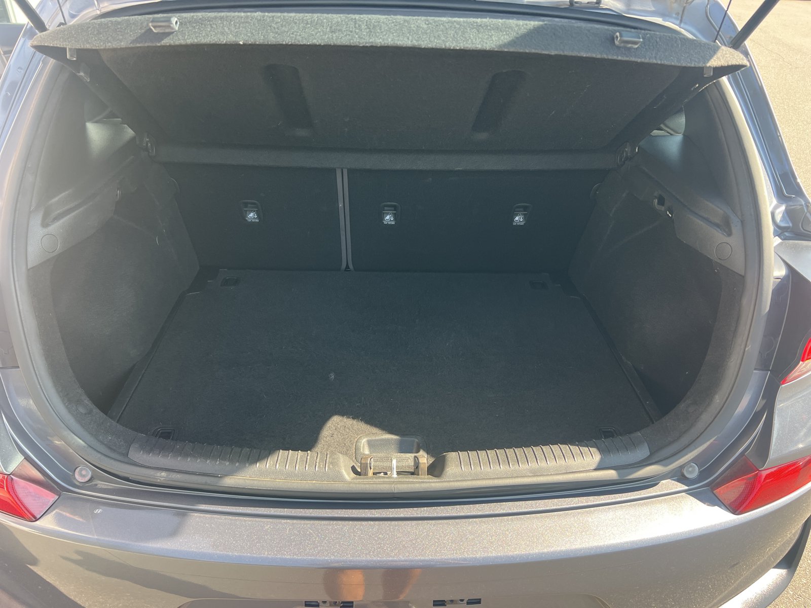 Used 2019 Hyundai Elantra GT N Line FWD image 20