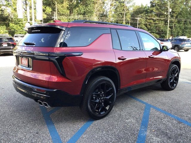 New 2026 Chevrolet Traverse RS w/ LPO, Floor Liner Package image 5