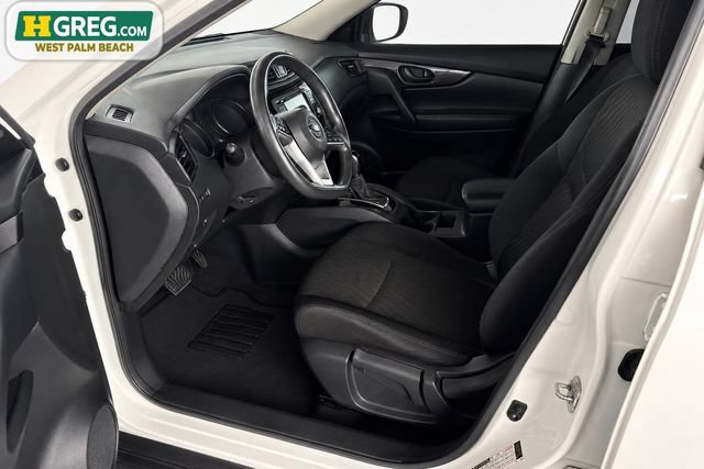 Used 2019 Nissan Rogue S FWD image 10