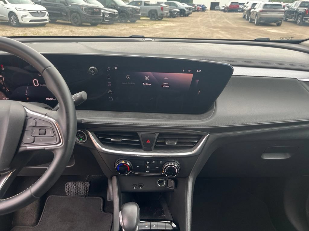 Used 2024 Buick Encore GX Preferred FWD image 24