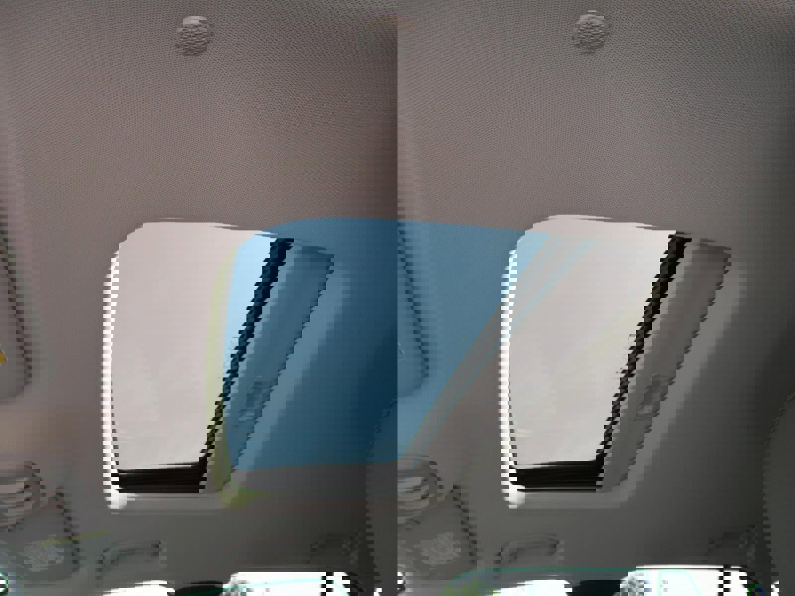 New 2026 Chevrolet Trax ACTIV w/ Sunroof Package image 17