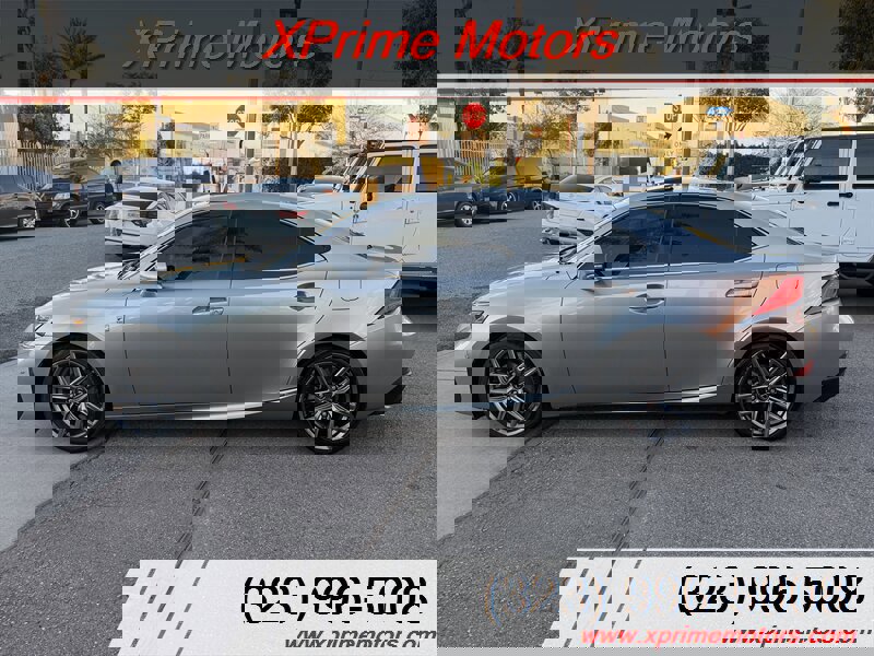 Used 2017 Lexus IS 200t F Sport w/ F Sport Package image 4