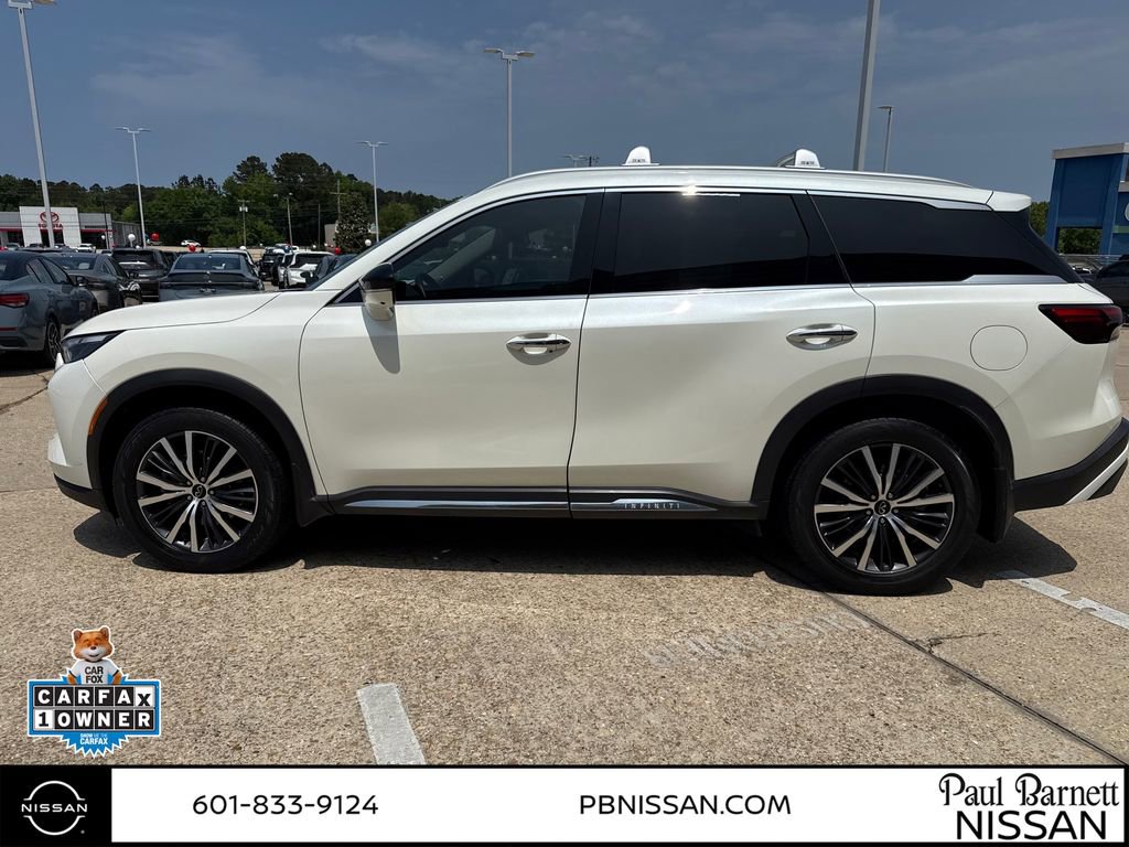 Used 2023 INFINITI QX60 Sensory w/ Vision Package AWD/4WD image 13