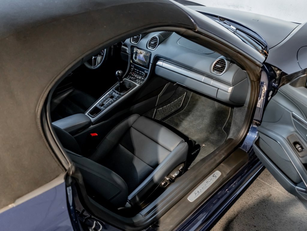 Certified 2024 Porsche 718 Boxster S image 23