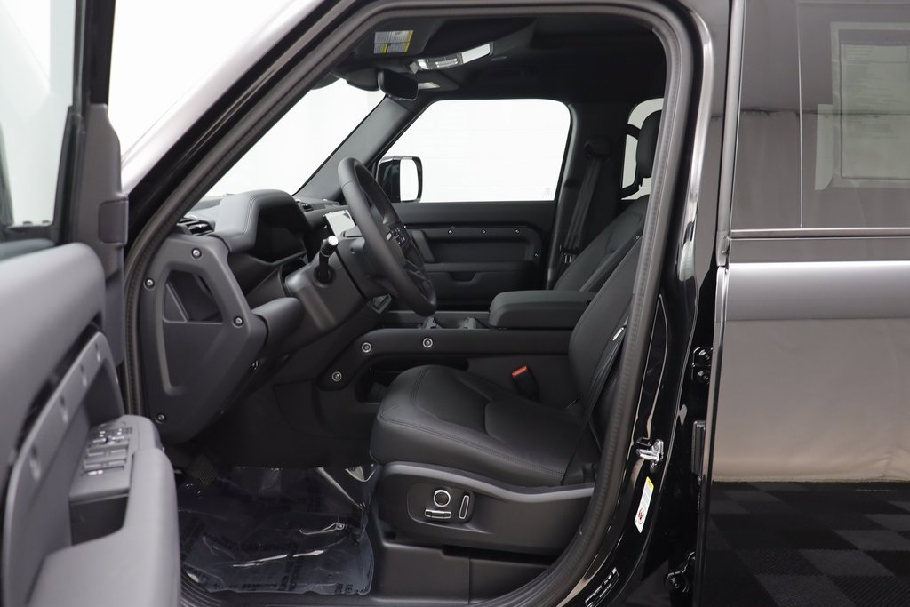 New 2026 Land Rover Defender 130 S image 5