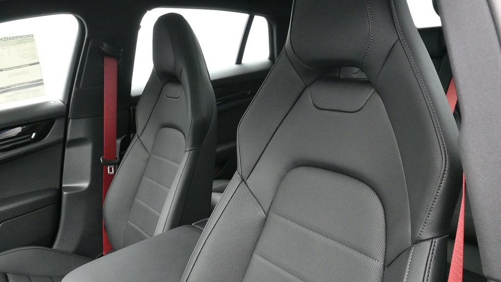 New 2026 Porsche Panamera 4 AWD/4WD image 4