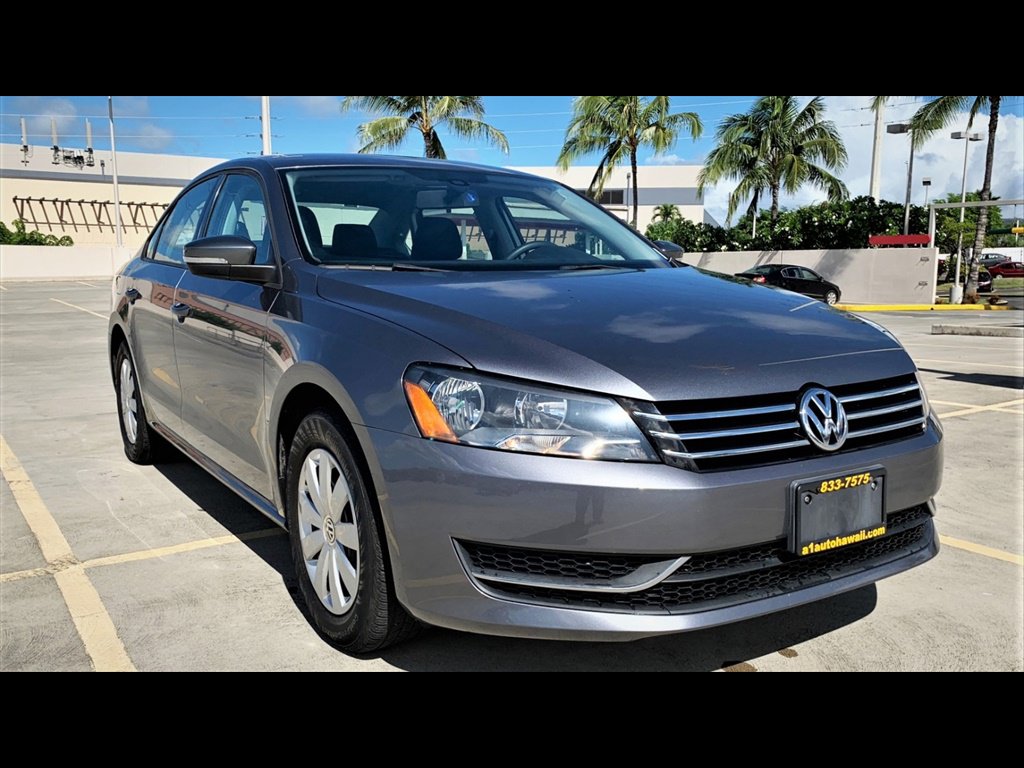 Used 2013 Volkswagen Passat 2.5 S FWD image 3