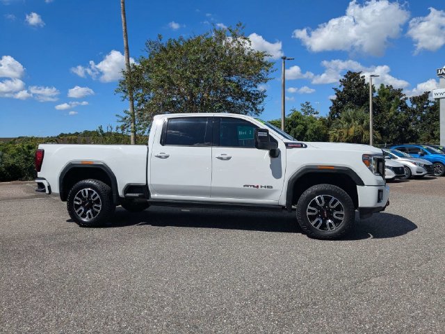 Used 2023 GMC Sierra 2500 AT4 AWD/4WD image 3