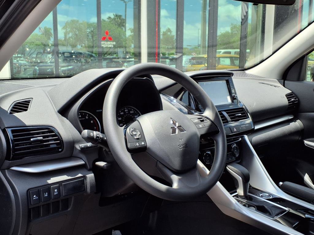 New 2025 Mitsubishi Eclipse Cross ES image 6
