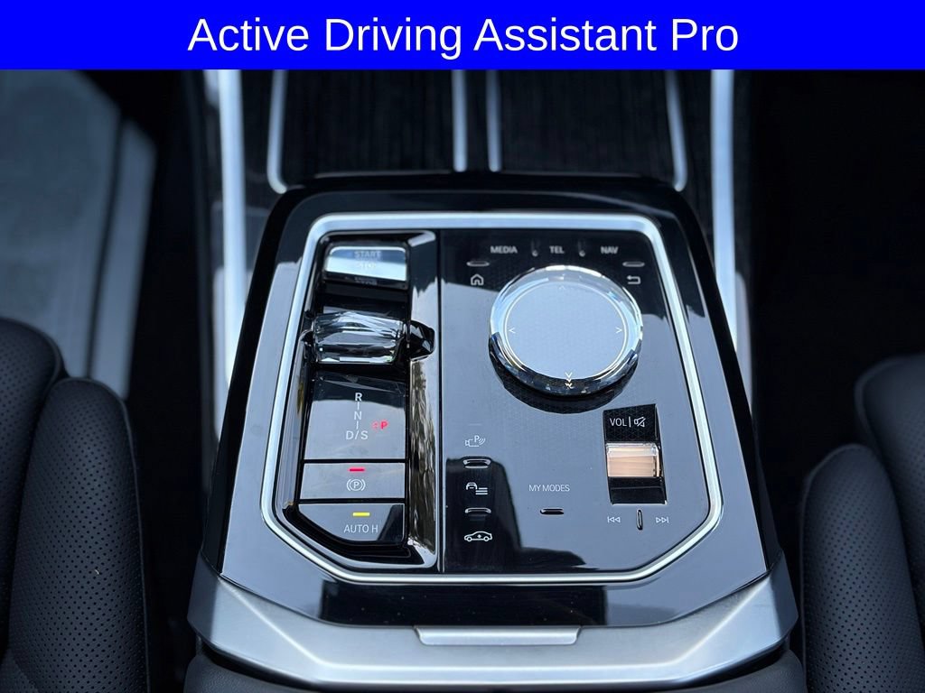 Used 2024 BMW 740i RWD image 17
