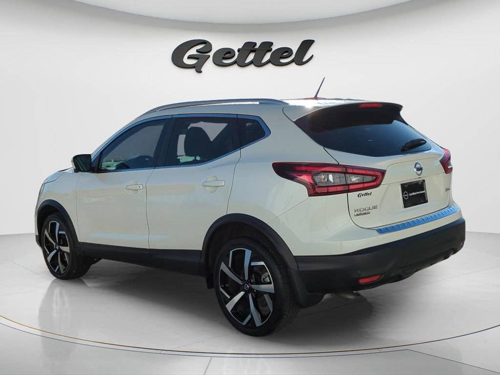 Certified 2022 Nissan Rogue Sport SL image 6