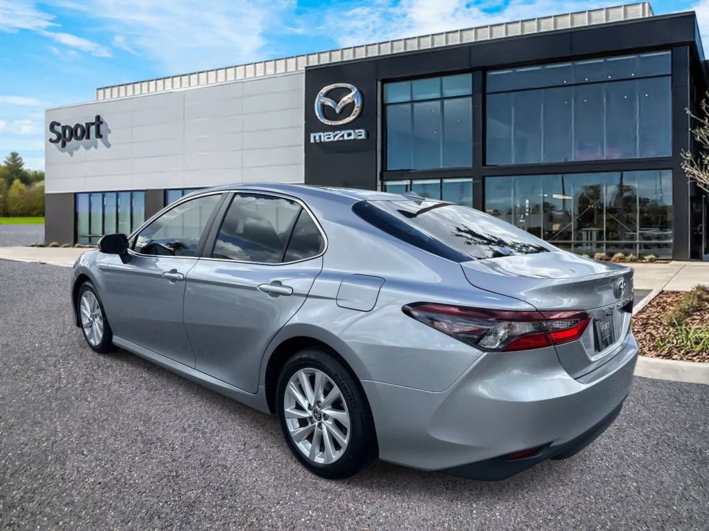 Used 2023 Toyota Camry LE FWD image 6