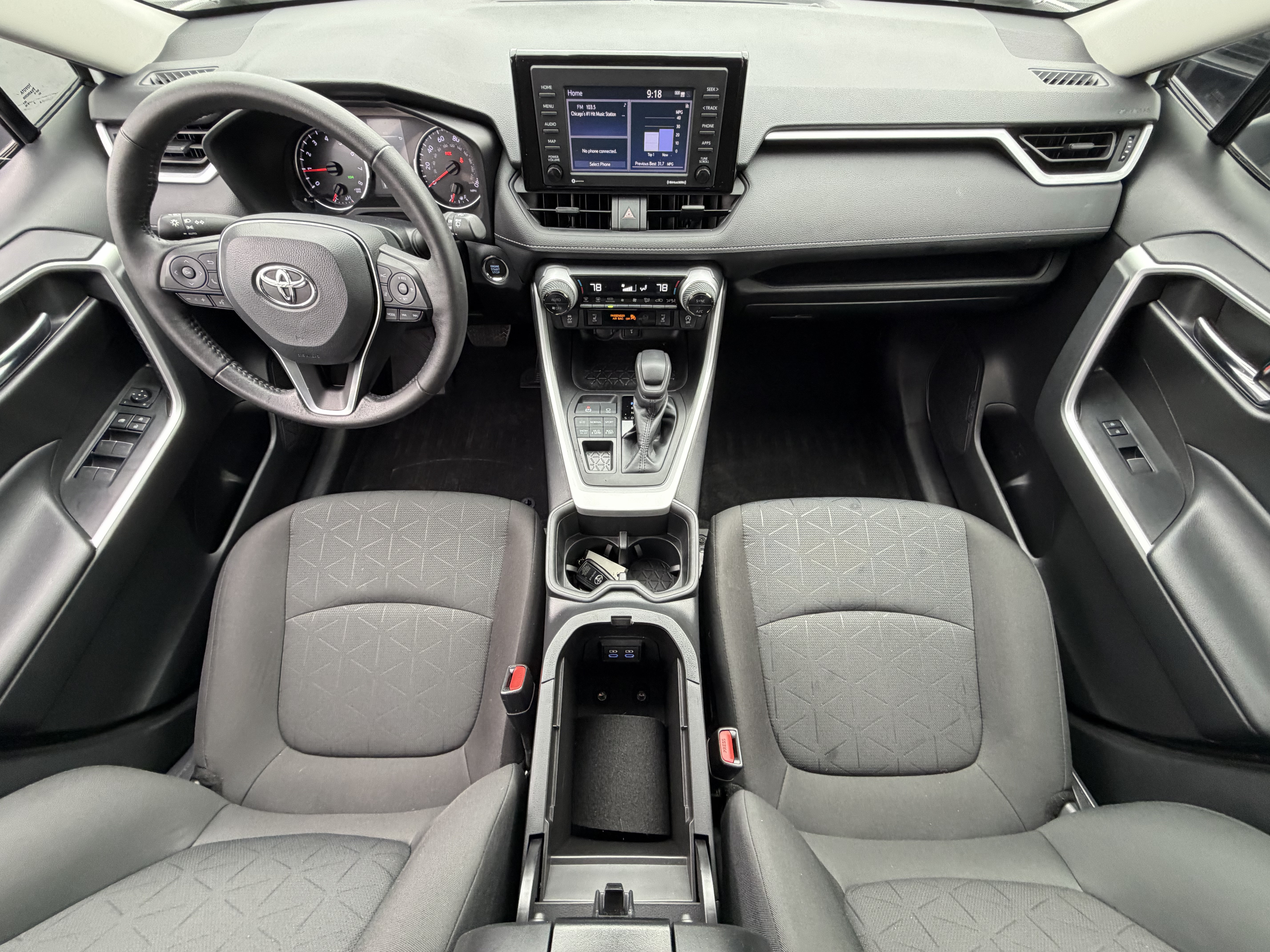 Used 2022 Toyota RAV4 XLE w/ Convenience Package AWD/4WD image 18
