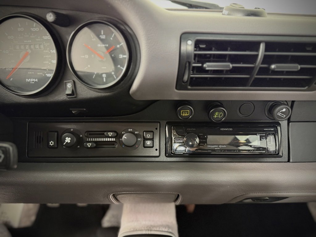 Used 1991 Porsche 911 Turbo image 25