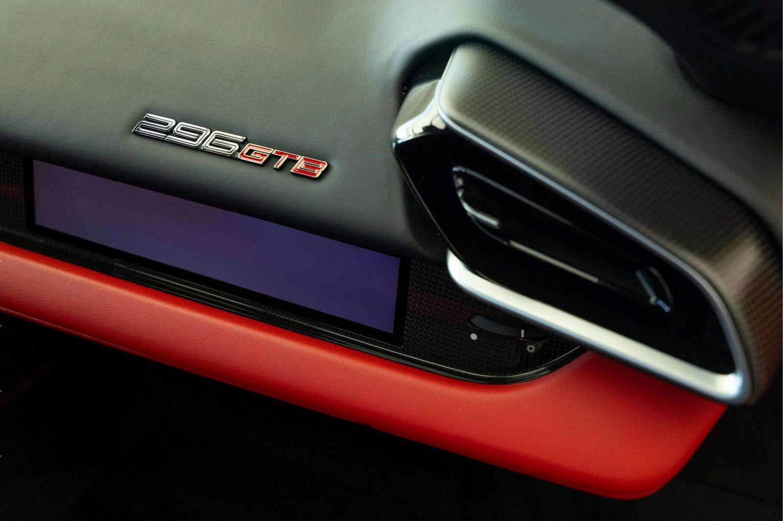 Used 2022 Ferrari 296 GTB image 28