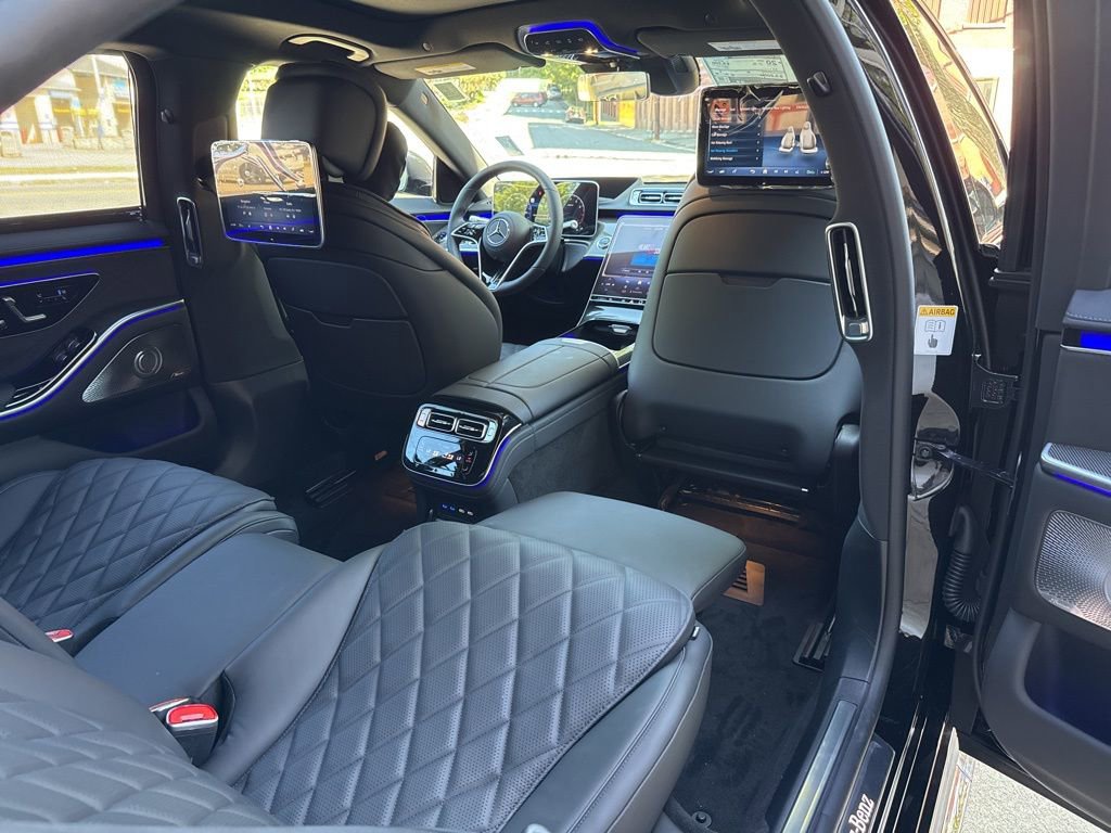 New 2025 Mercedes-Benz S 580 4MATIC Sedan image 33