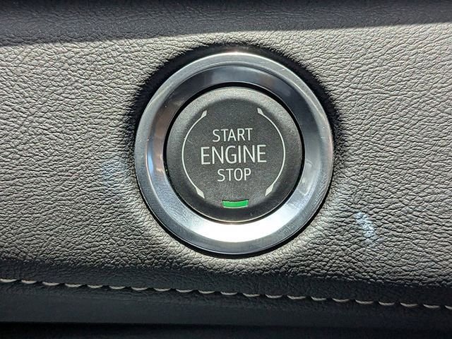 Certified 2024 Cadillac Escalade Sport w/ LPO, ONYX Package image 34