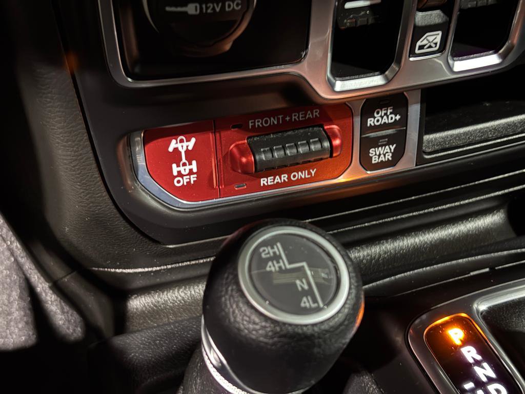 Used 2021 Jeep Wrangler Unlimited Rubicon AWD/4WD image 22