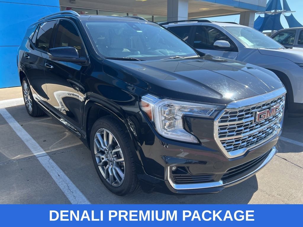 Used 2023 GMC Terrain Denali w/ Denali Premium Package