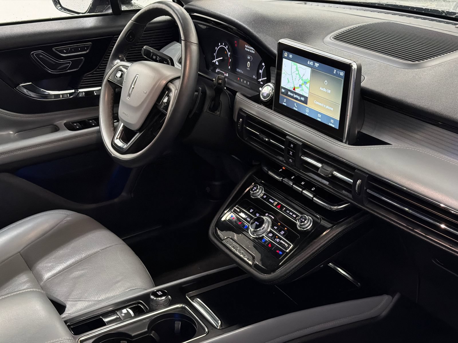 Used 2022 Lincoln Corsair AWD w/ Premium Package image 10