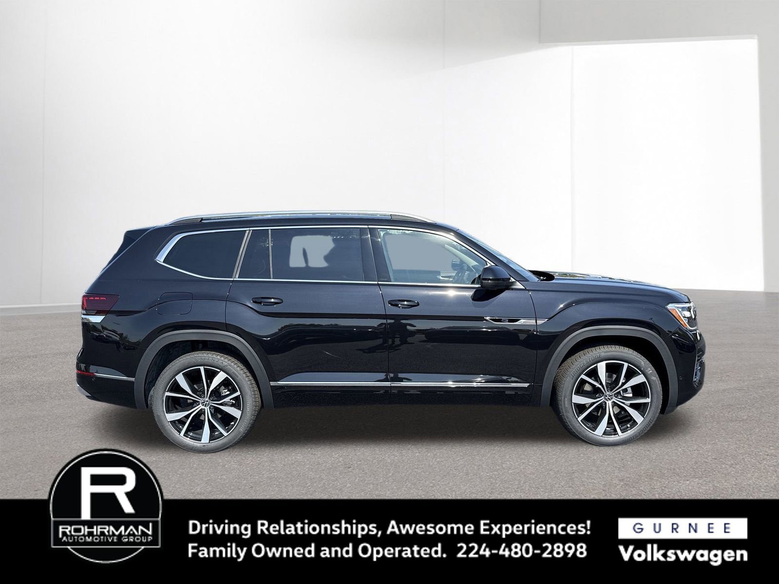 New 2026 Volkswagen Atlas SEL Premium R-Line image 10